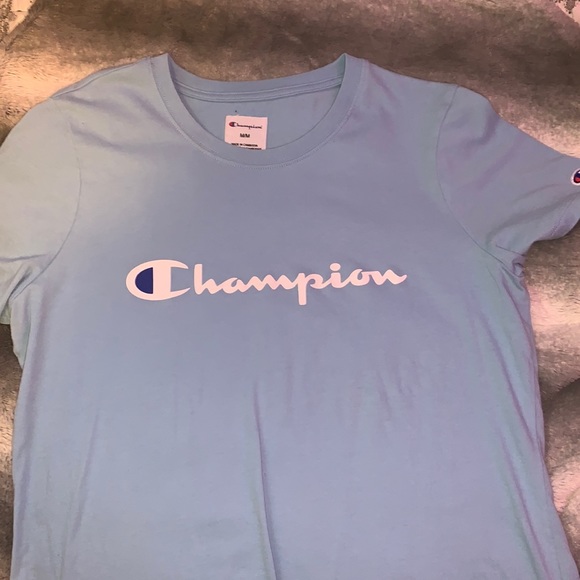 Women’s Shortsleeve Champion T-Shirt - Picture 1 of 3